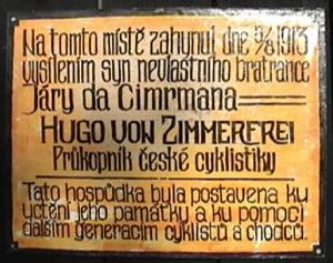 HOUSKA_Cimrman.jpg