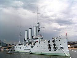 aurora-petrohrad.jpg